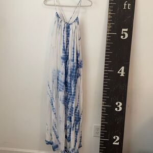 Fashion fuse nwt blue tie dye dress size large